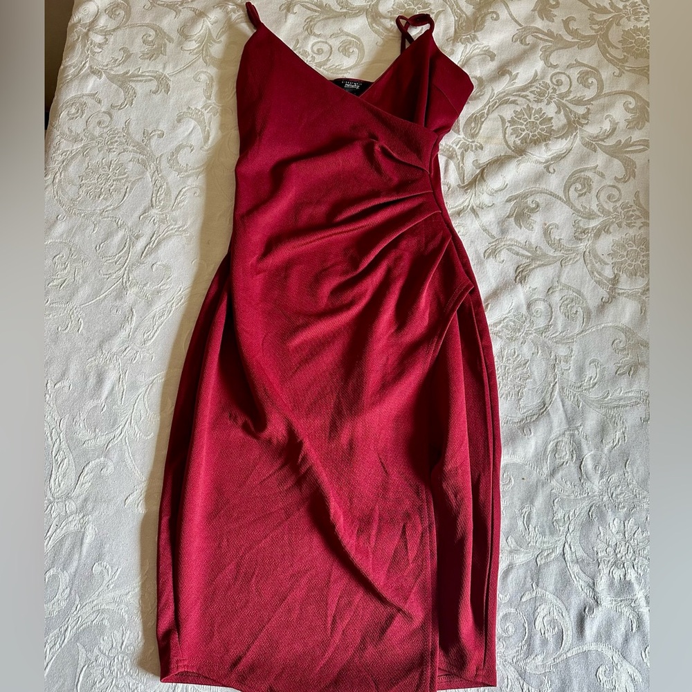 Streetwear Society Deep Red Midi Dress